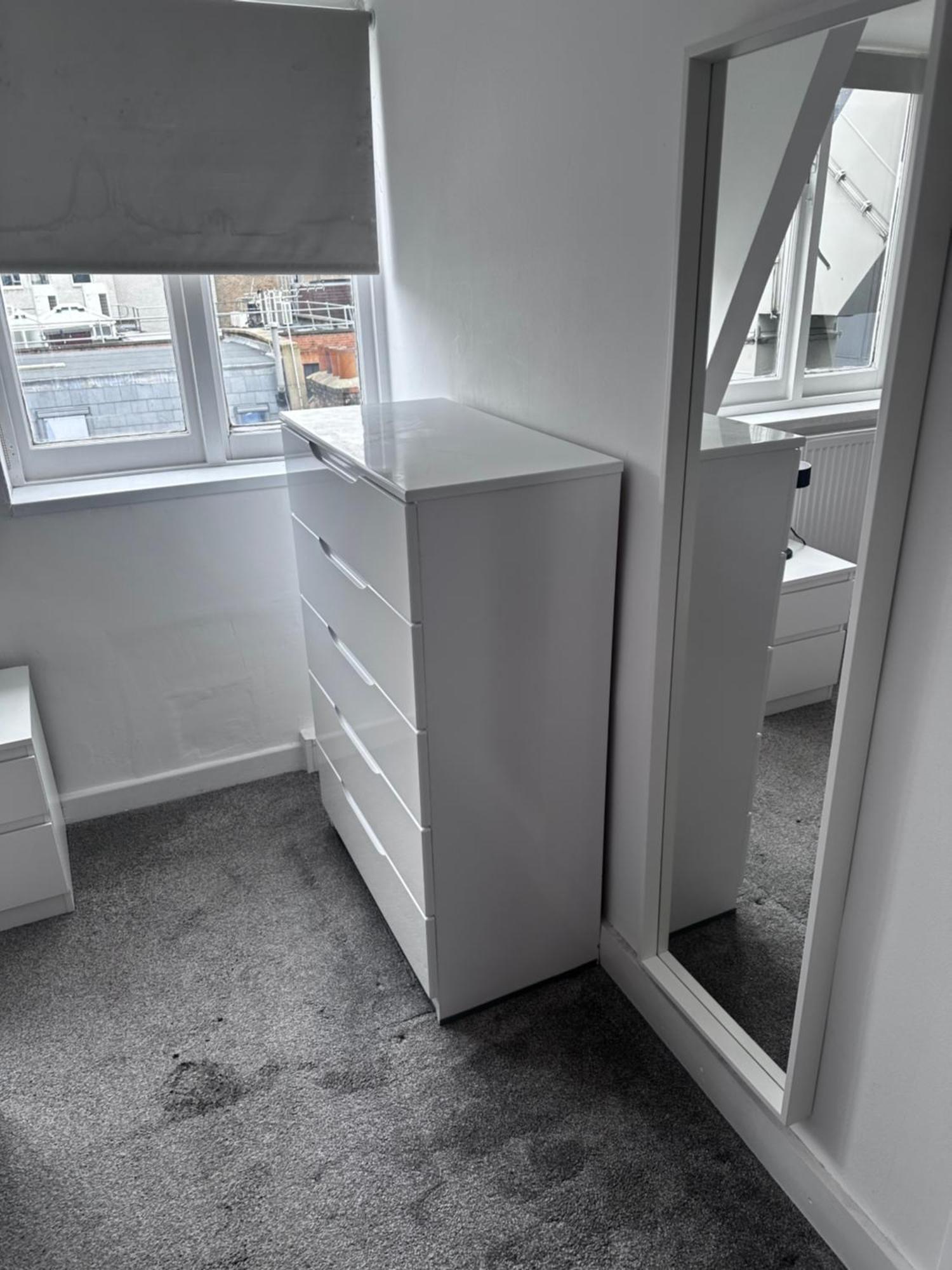 Floor 2bed Flat * Londen